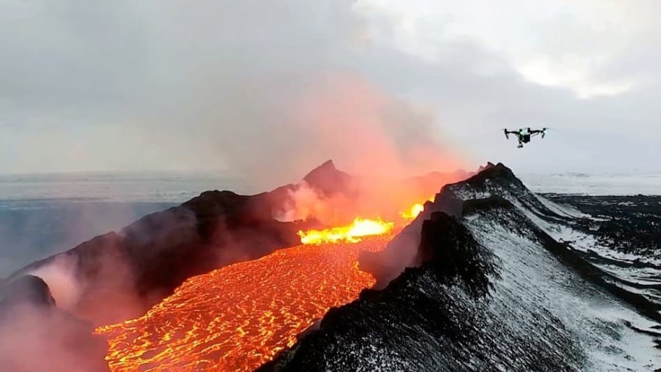 火の湖